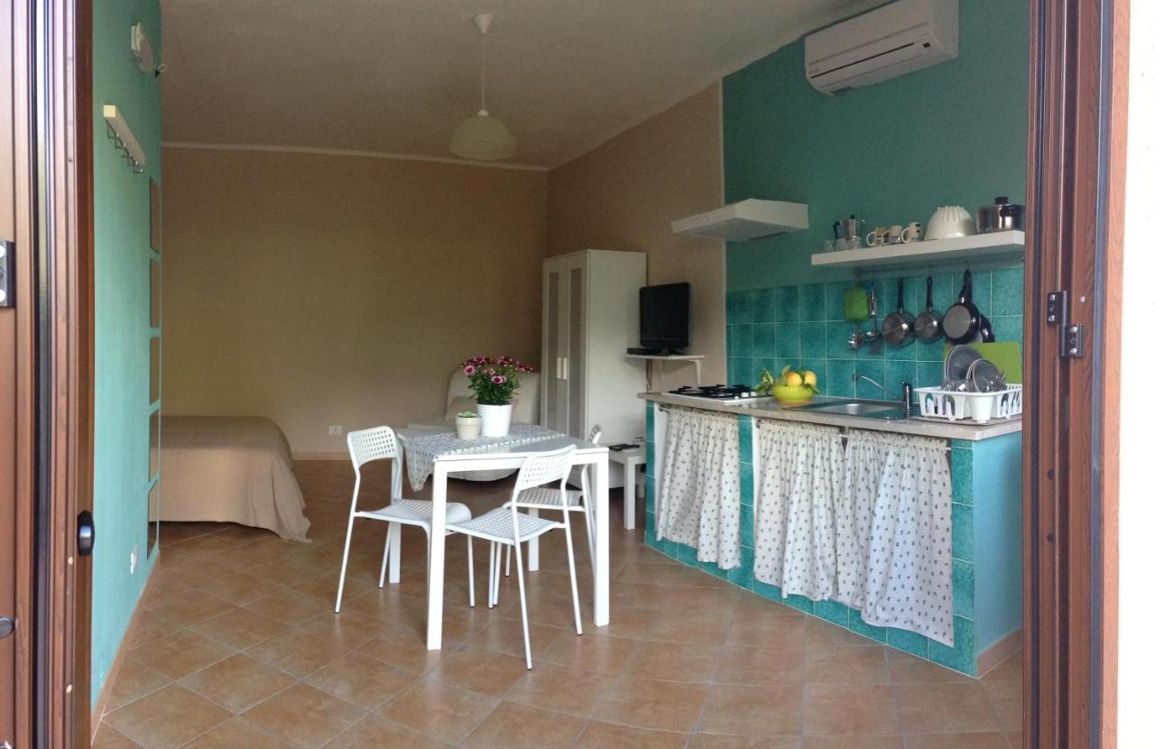 Le Terrazze Su Fraginesi Apartment กัสเตลลัมมาเร เดล โกลโฟ ภายนอก รูปภาพ